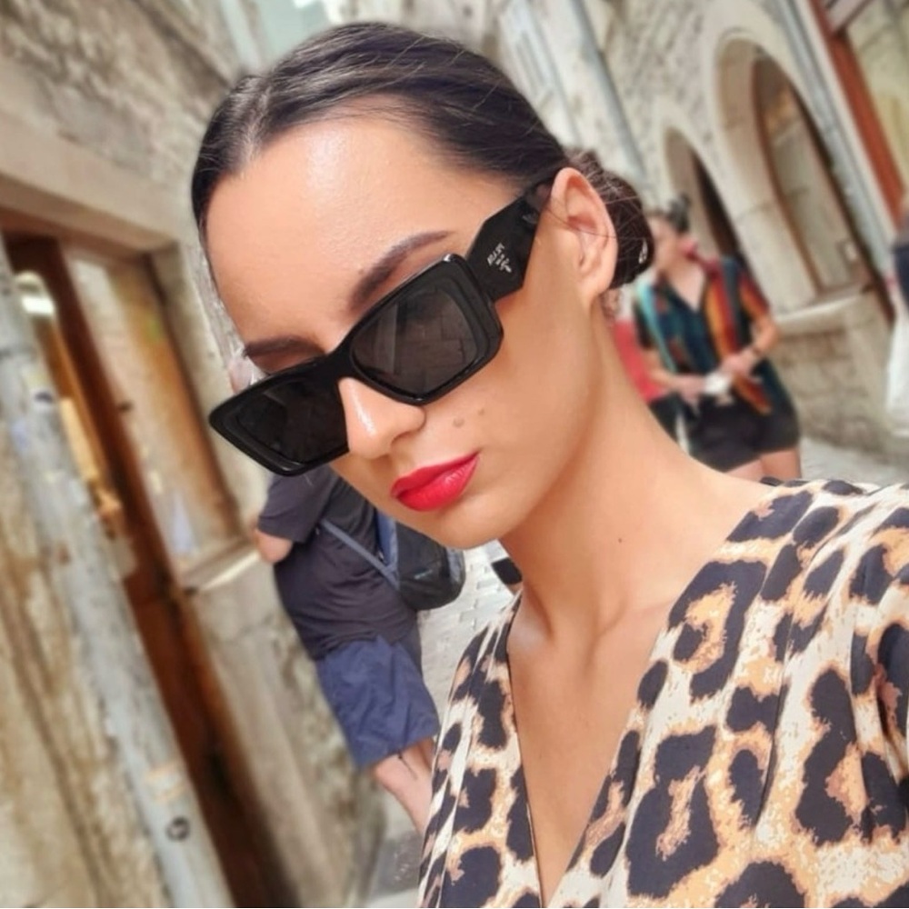 NEW Prada POLARIZED Sunglasses